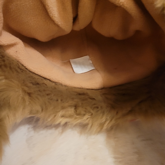 Winter hat - Picture 5 of 6